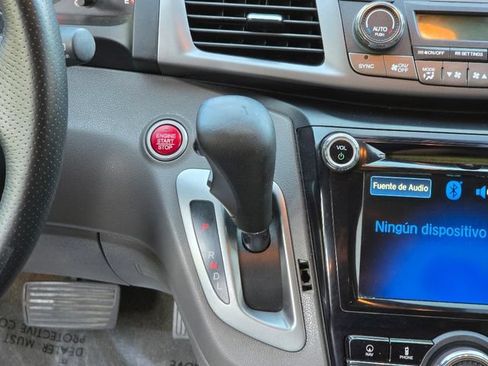 Used 2014 Honda Odyssey EX-L image 28