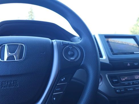 Used 2017 Honda Ridgeline Sport image 35