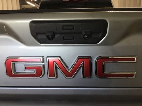 New 2025 GMC Sierra 2500 Denali w/ Denali Reserve Package image 26