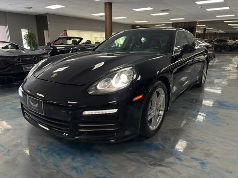 Used 2016 Porsche Panamera 4S AWD/4WD image 3