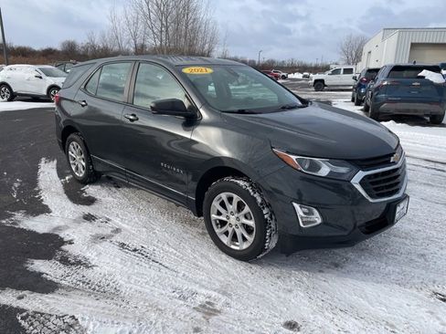 Used 2021 Chevrolet Equinox LS image 1