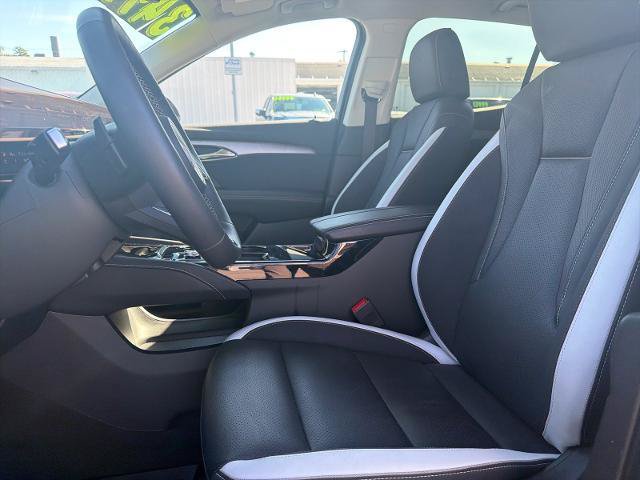 Used 2025 Buick Envision Sport Touring AWD/4WD image 5