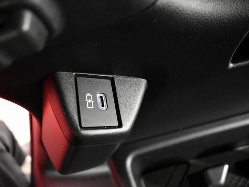 Used 2024 Toyota Grand Highlander MAX Platinum image 32