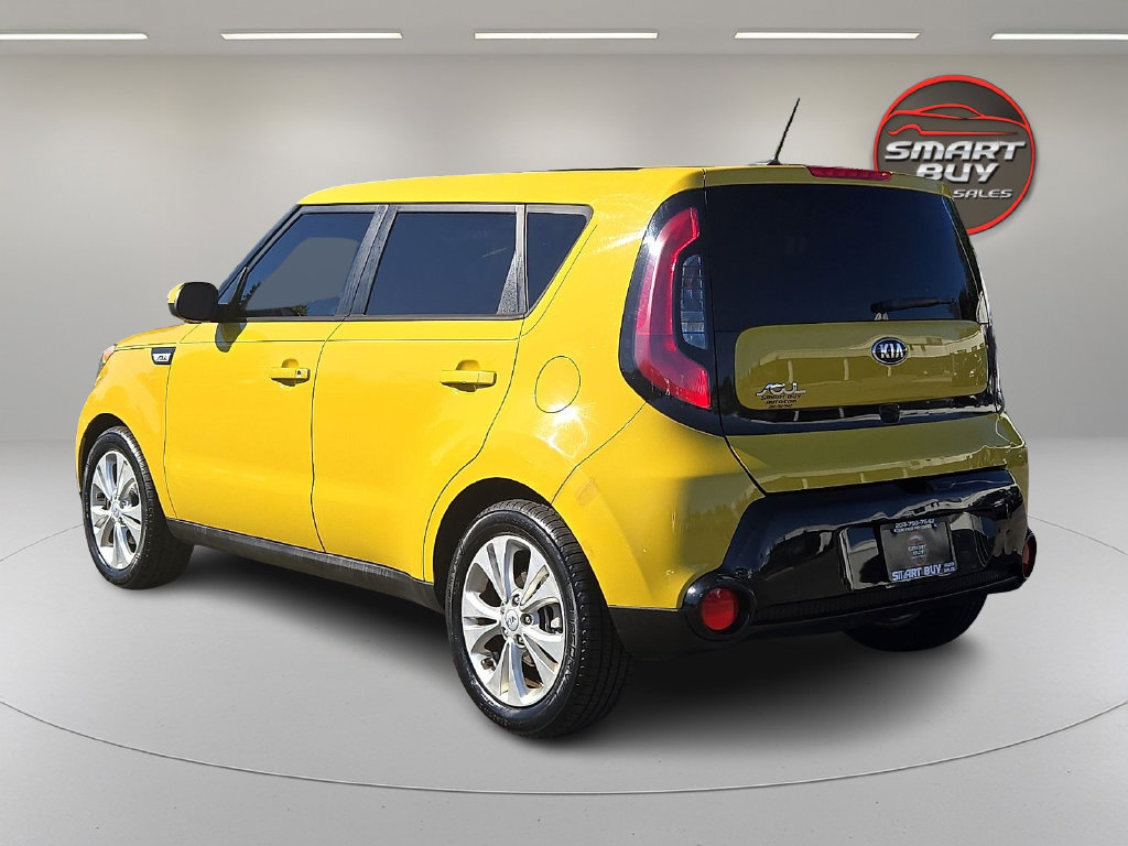 Used 2016 Kia Soul + FWD image 7