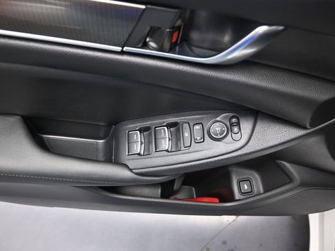 Used 2022 Honda Accord Sport image 21