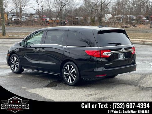 Used 2020 Honda Odyssey Elite image 5