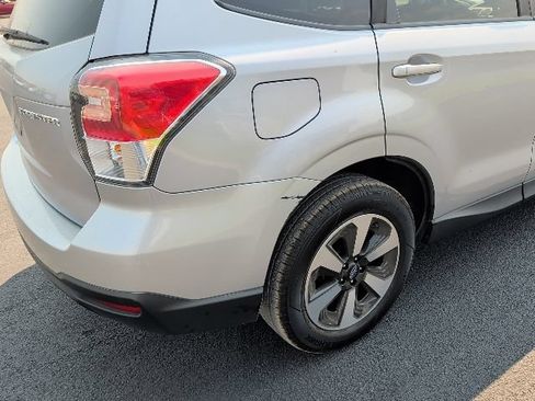 Used 2018 Subaru Forester 2.5i Premium AWD/4WD image 14