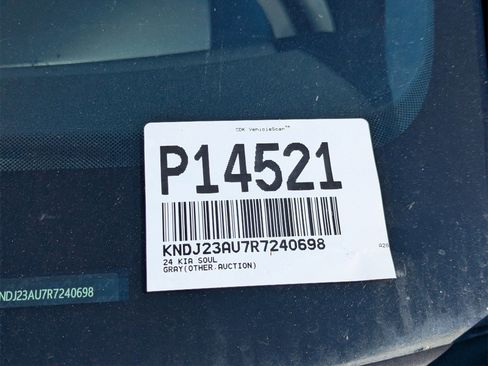 Used 2024 Kia Soul LX w/ Option Group 015 image 5