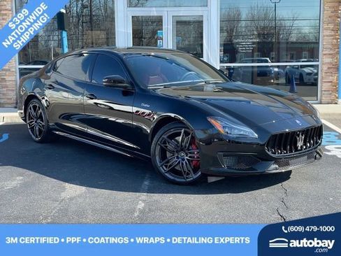 Used 2021 Maserati Quattroporte Trofeo image 1