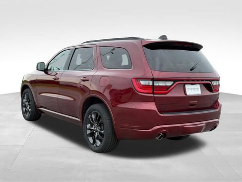 Used 2023 Dodge Durango GT AWD/4WD image 3