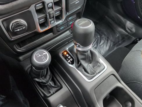 New 2026 Jeep Gladiator Sport image 24