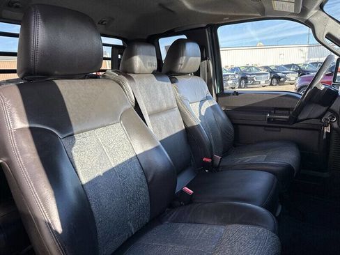 Used 2011 Ford F250 Lariat image 19