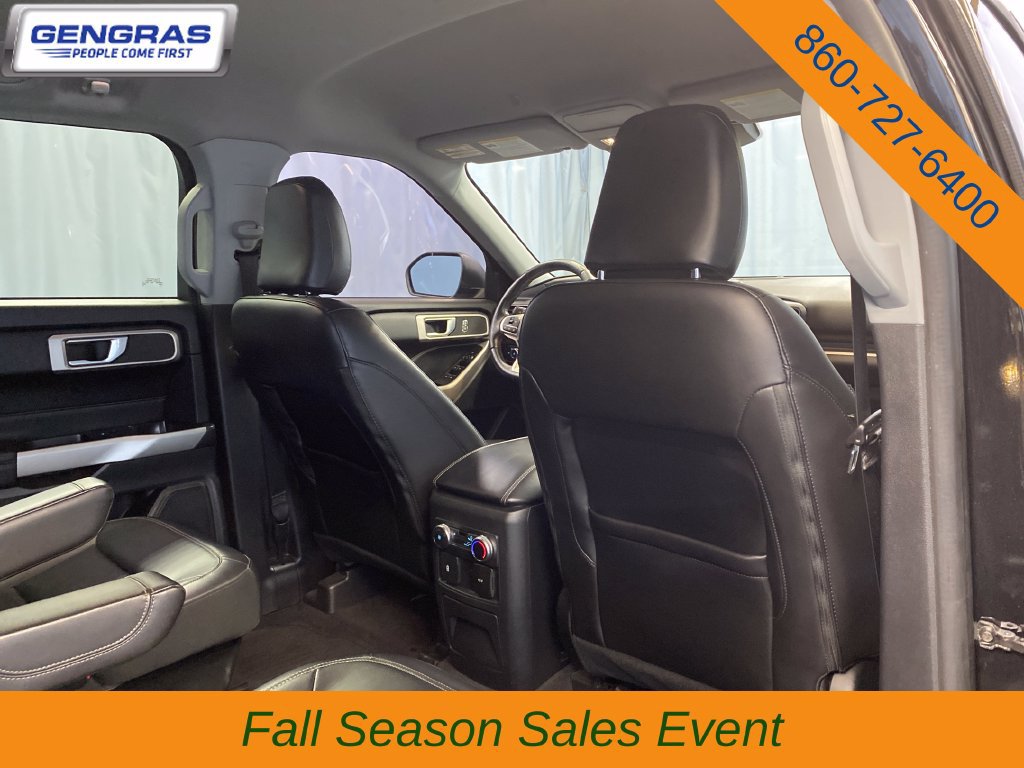 Used 2022 Ford Explorer XLT w/ Equipment Group 202A AWD/4WD image 40