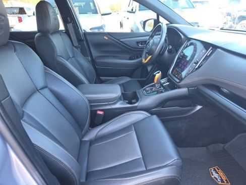 Used 2022 Subaru Outback Wilderness w/ Wilderness Package image 8