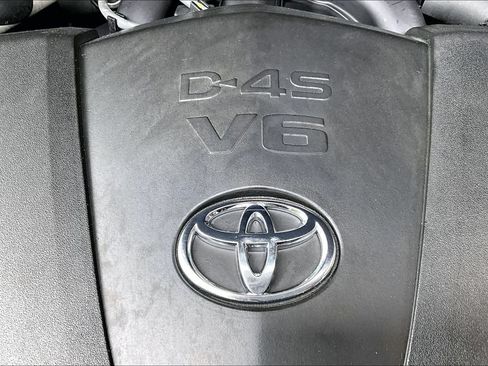 Used 2021 Toyota Highlander XLE FWD image 33