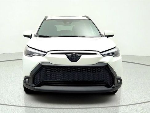 Used 2024 Toyota Corolla Cross AWD Hybrid w/ Convenience Package image 2