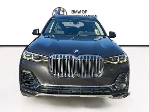 Used 2020 BMW X7 xDrive40i w/ Parking Assistance Package image 2