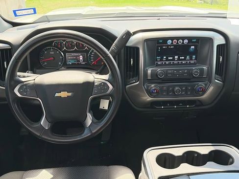 Used 2018 Chevrolet Silverado 1500 LT w/ All Star Edition RWD image 13