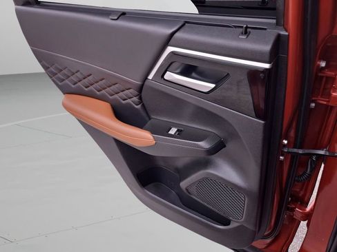 Used 2023 Mitsubishi Outlander SEL image 17