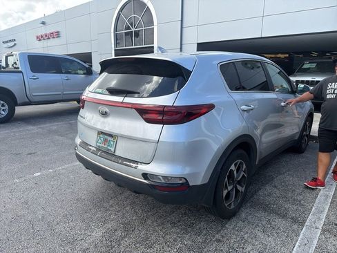 Used 2020 Kia Sportage LX FWD image 9