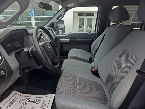Used 2016 Ford F250 XLT AWD/4WD image 12