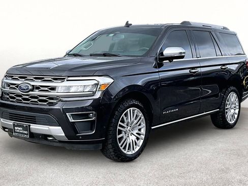 Used 2024 Ford Expedition Platinum AWD/4WD image 13