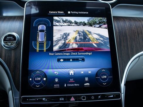 Used 2023 Mercedes-Benz GLC 300 4MATIC image 14