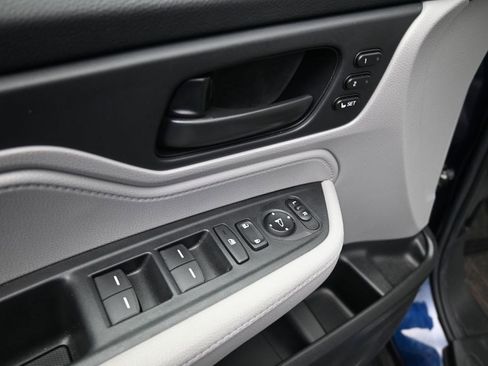 Used 2024 Honda Odyssey EX-L image 19