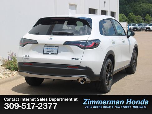 New 2026 Honda HR-V Sport image 2