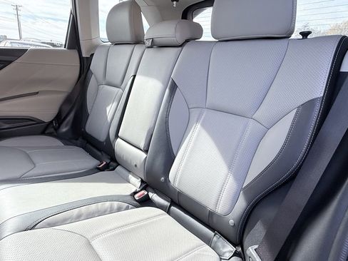 Used 2019 Subaru Forester Limited w/ Popular Package #3 image 31