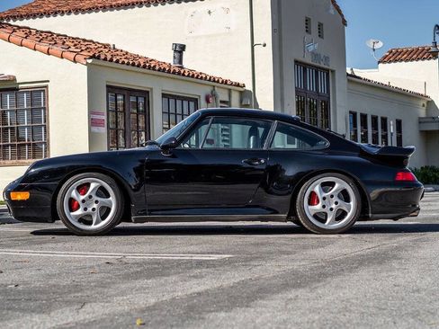 Used 1996 Porsche 911 Turbo image 4