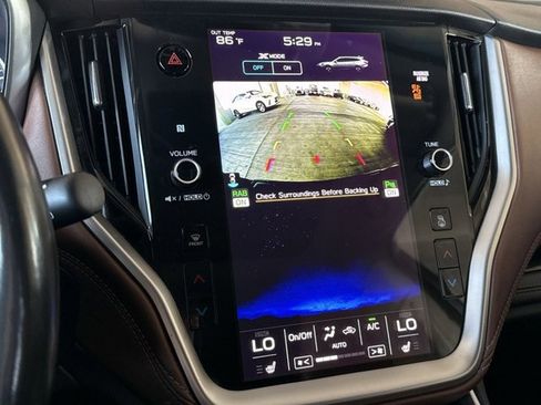 Used 2022 Subaru Outback Touring image 18