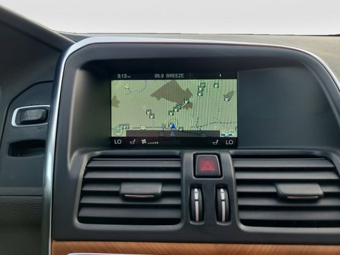 Used 2017 Volvo XC60 T6 Inscription w/ Preferred Option Package image 20