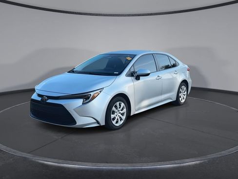 Certified 2024 Toyota Corolla LE FWD image 4