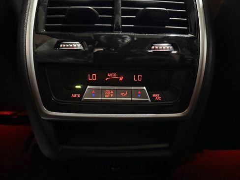 Used 2021 BMW X5 M50i w/ Premium Package AWD/4WD image 25