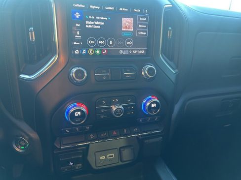 Used 2021 GMC Sierra 1500 AT4 image 23