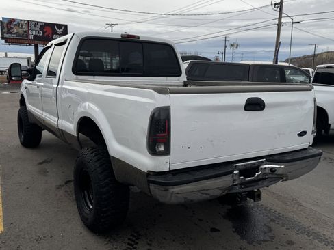 Used 2005 Ford F250 XLT image 5