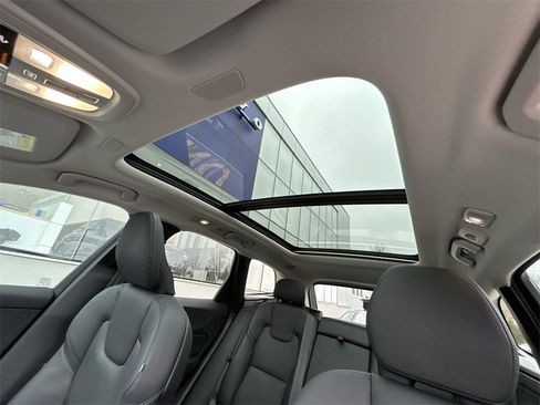 Certified 2023 Volvo XC60 B5 Plus w/ Climate Package image 24