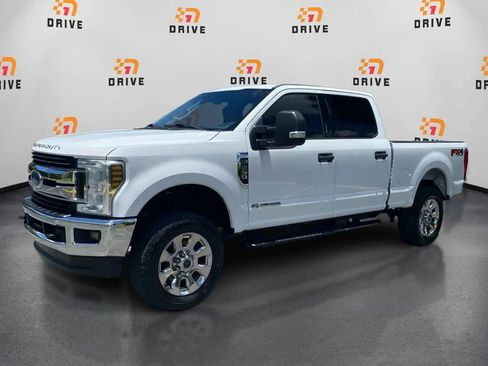 Used 2019 Ford F250 XLT w/ XLT Value Package AWD/4WD image 1