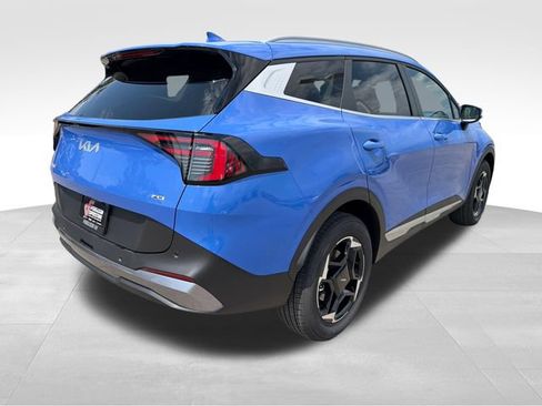 New 2026 Kia Sportage EX AWD/4WD image 7