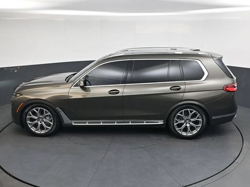 Used 2025 BMW X7 xDrive40i w/ Premium Package AWD/4WD image 35