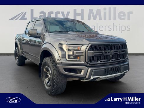 Used 2018 Ford F150 Raptor w/ Equipment Group 802A Luxury image 7