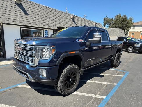 Used 2021 GMC Sierra 2500 Denali w/ Denali Ultimate Package image 1