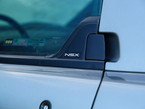 Used 1999 Acura NSX T RWD image 33