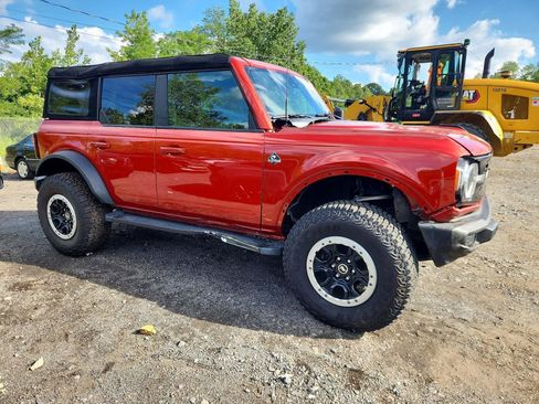 Used 2023 Ford Bronco Wildtrak AWD/4WD image 1