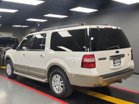 Used 2012 Ford Expedition EL XLT image 4