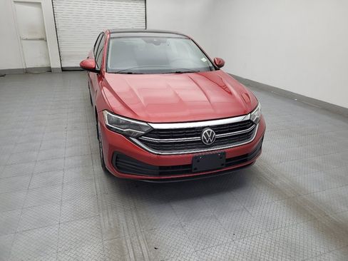 Used 2024 Volkswagen Jetta SE image 14