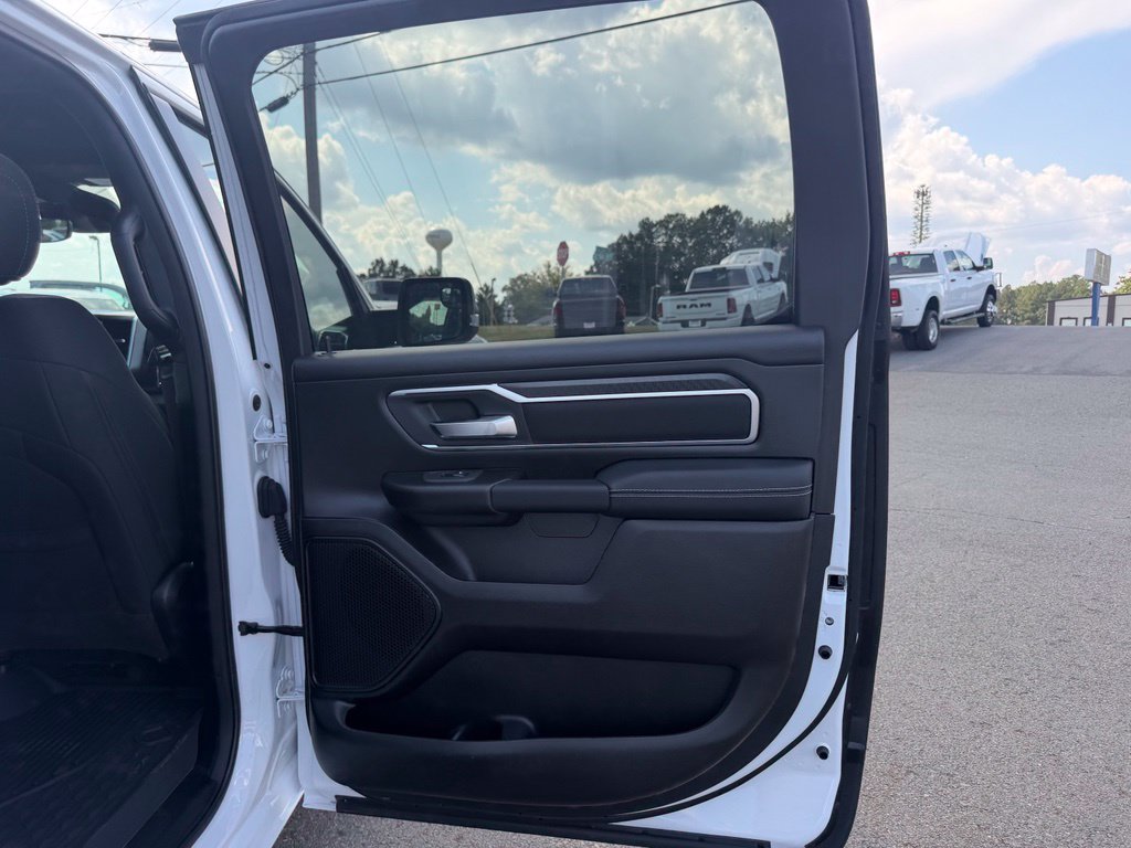 Used 2026 RAM 1500 Big Horn AWD/4WD image 33