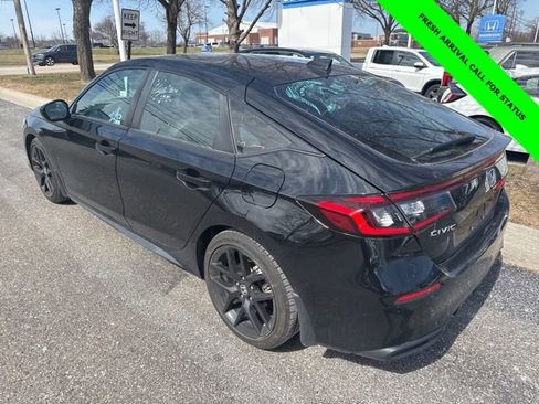 Used 2023 Honda Civic Sport image 10