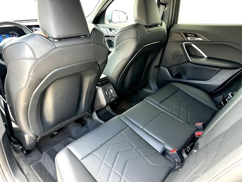 Certified 2025 BMW X2 xDrive28i AWD/4WD image 19